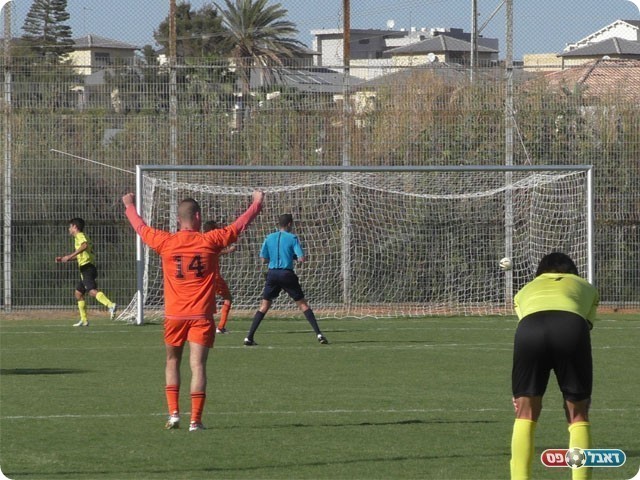 ולוי כובש (שקד מורג)